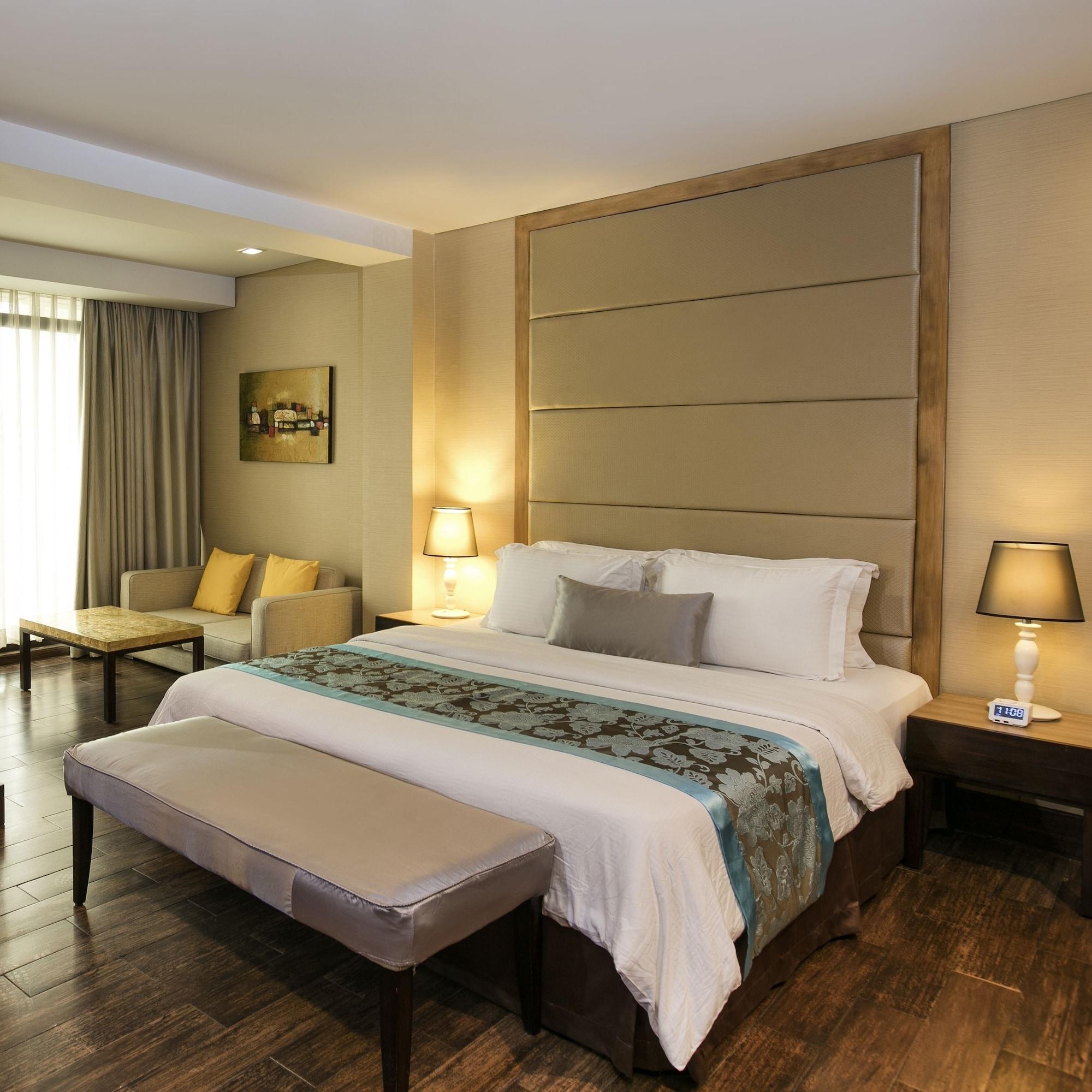 Goldberry Suites And Hotel - Mactan Lapu-Lapu City Exteriör bild